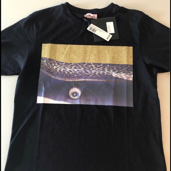Beautiful new Palm Angel Tee- short sleeves - Picture 3 of 3